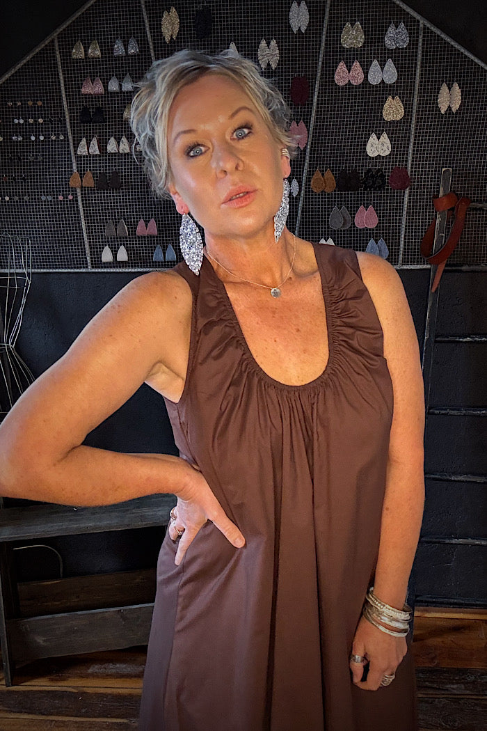 STACEY GATHERED MAXI DRESS - CHOCOLATE