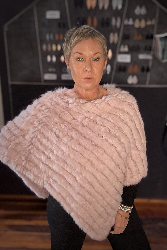 PIPER FUR PONCHO - TEA ROSE