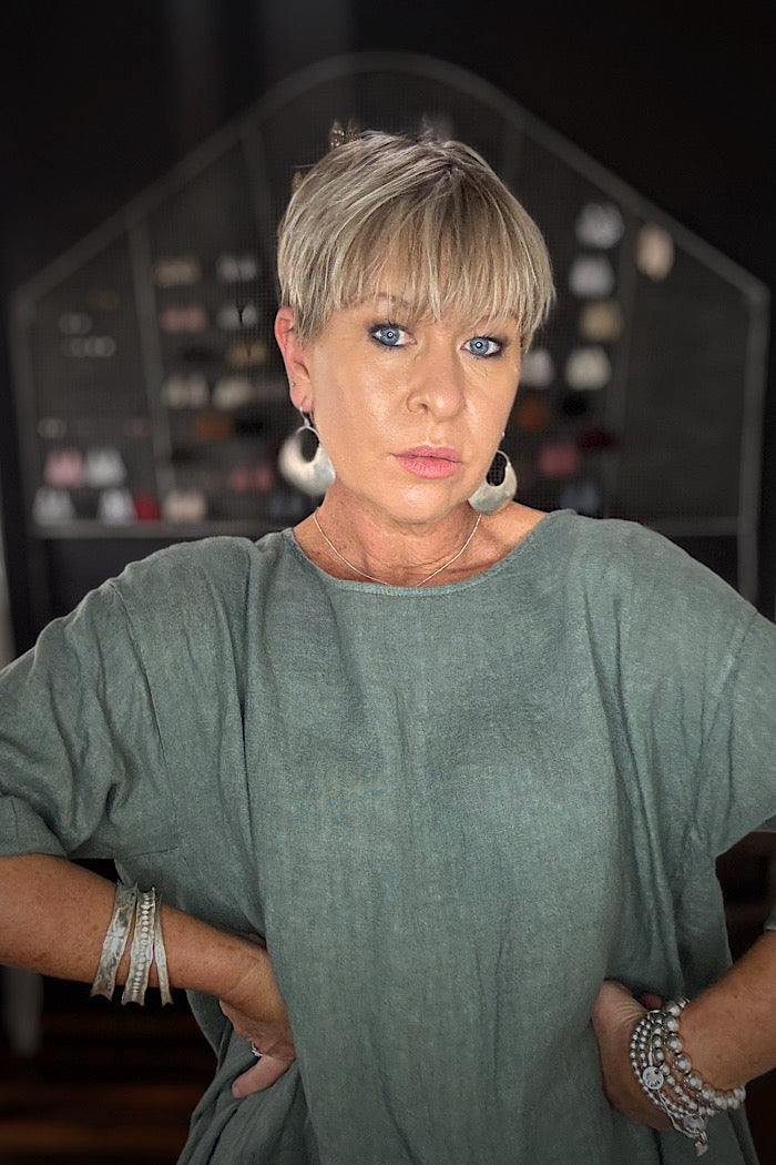 ITALIAN LINEN SCALLOPED EDGE DRESS - KHAKI