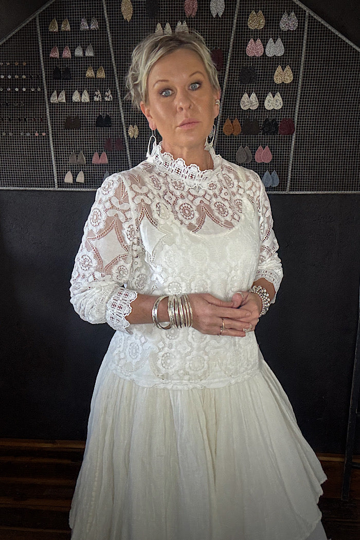 LACEY BLOUSE - WHITE