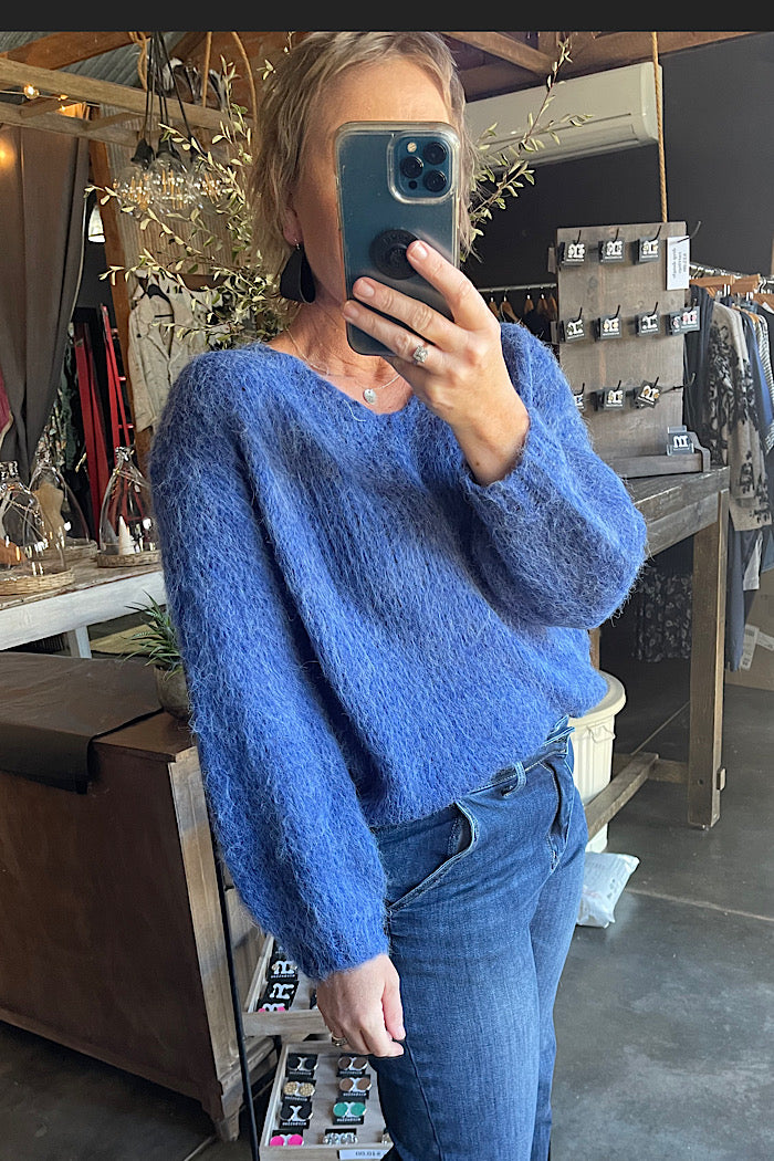 SERENE JUMPER - AZURE
