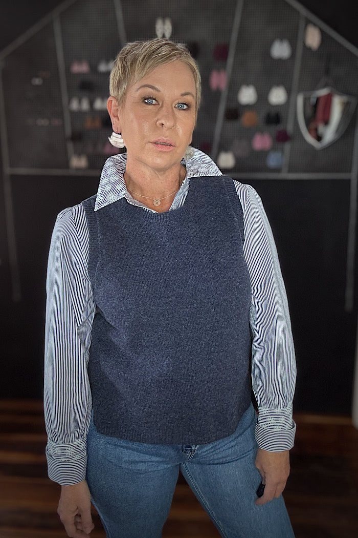 MITOS VEST - SOFT BLUE