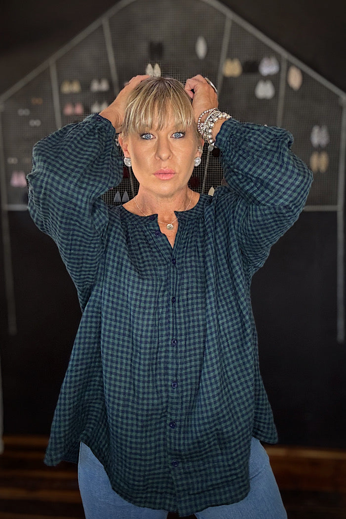 MONTAIGNE CARMEN BUTTON THROUGH LONG SLEEVE LINEN SHIRT - TINY BLUE CHECK