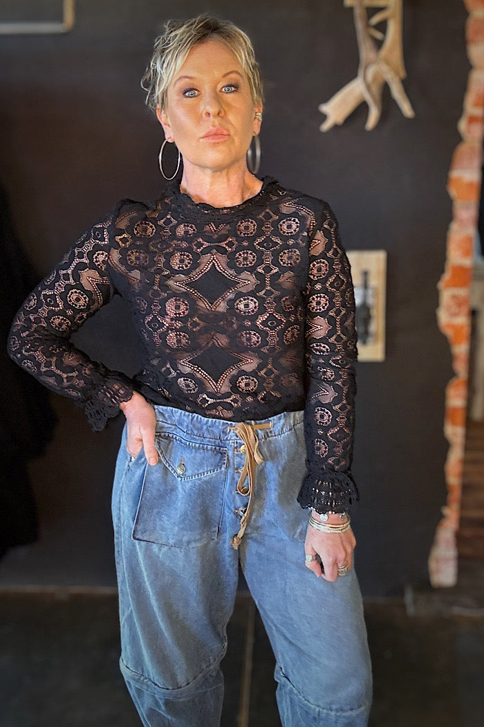 M.A. DAINTY TRUCKER JEANS - VINTAGE WASH