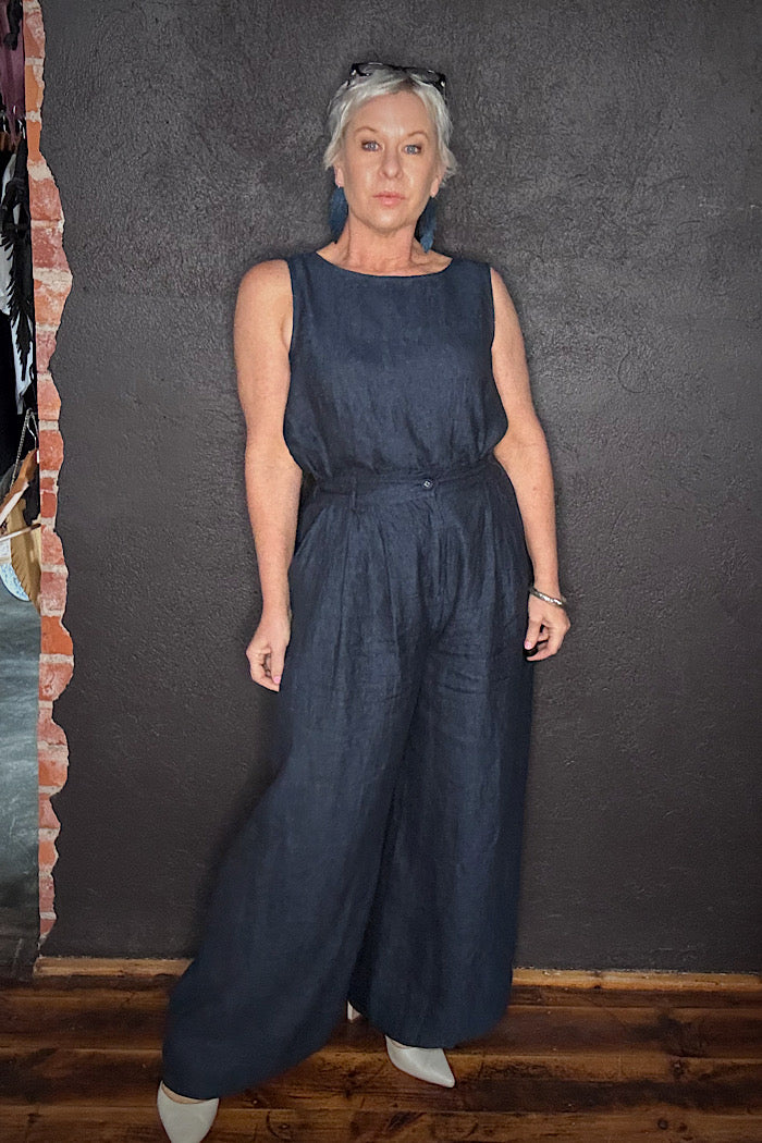 EVA’S SUNDAY ASHER TOP - NAVY