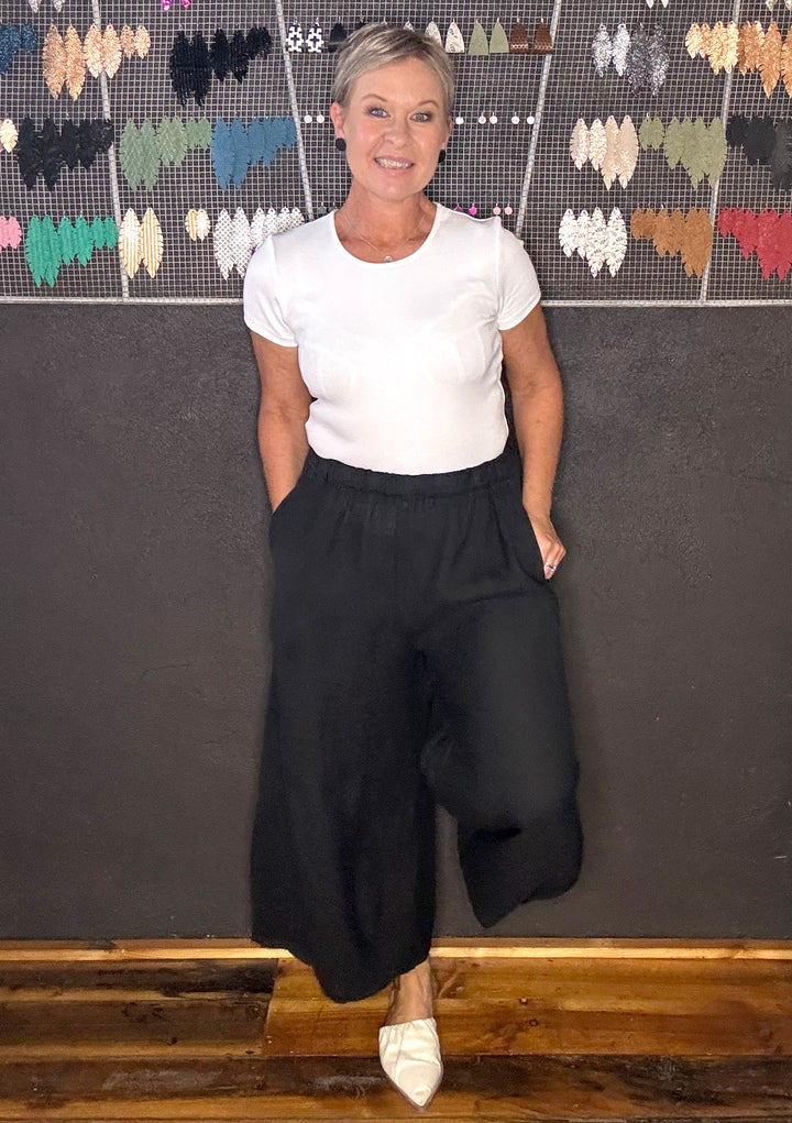 MONTAIGNE EADIE LINEN WIDE LEG GATHERED PANTS - BLACK