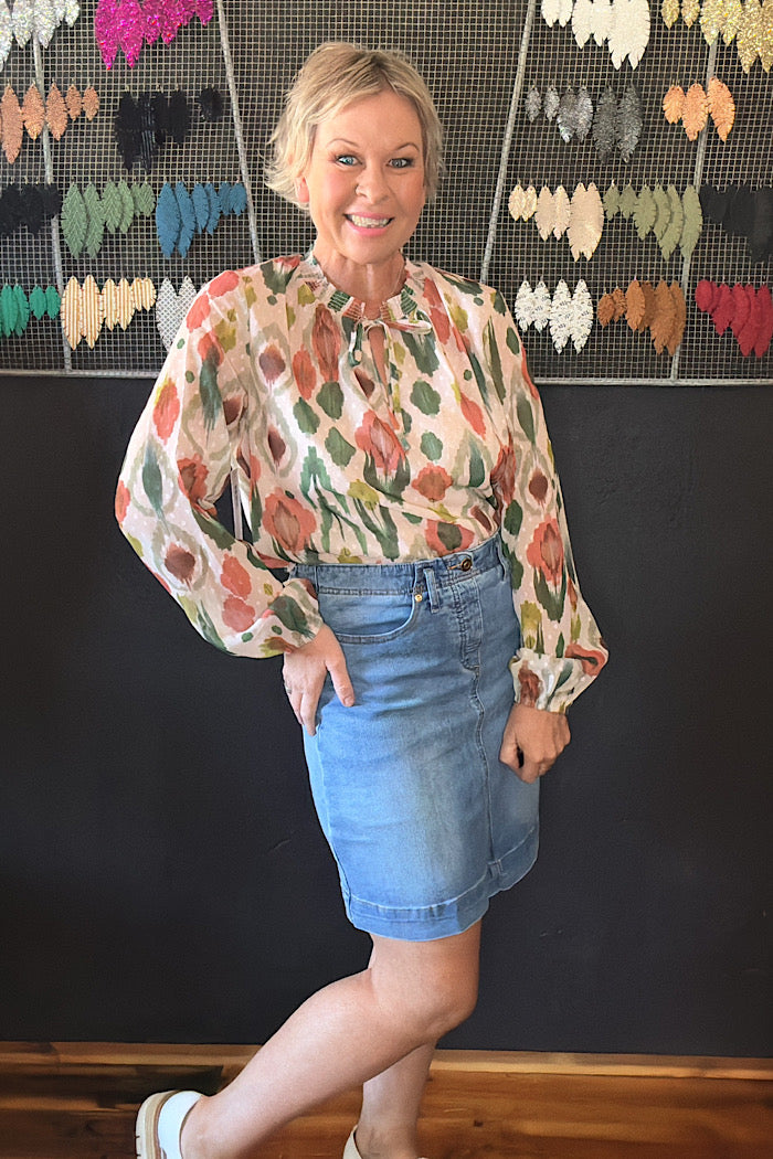 PULL-ON DENIM SKORT WITH POCKETS - VISTA BLUE