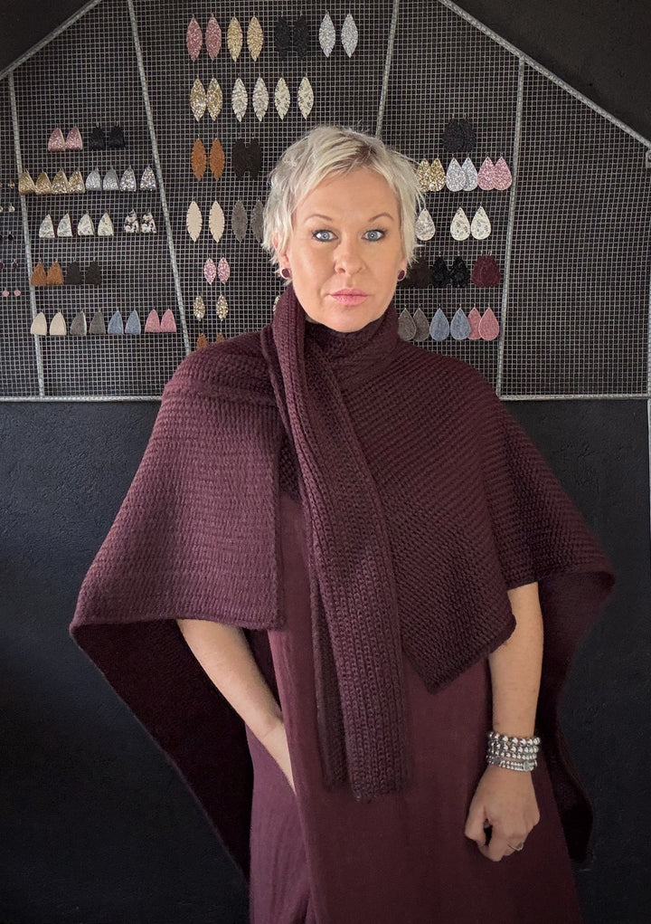 ASYMMETRIC WRAP KNIT - AUBERGINE