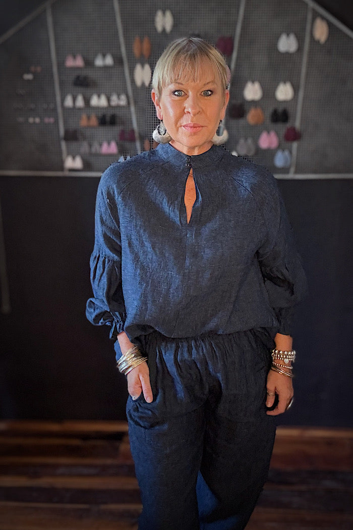 LEONIE TOP - NAVY