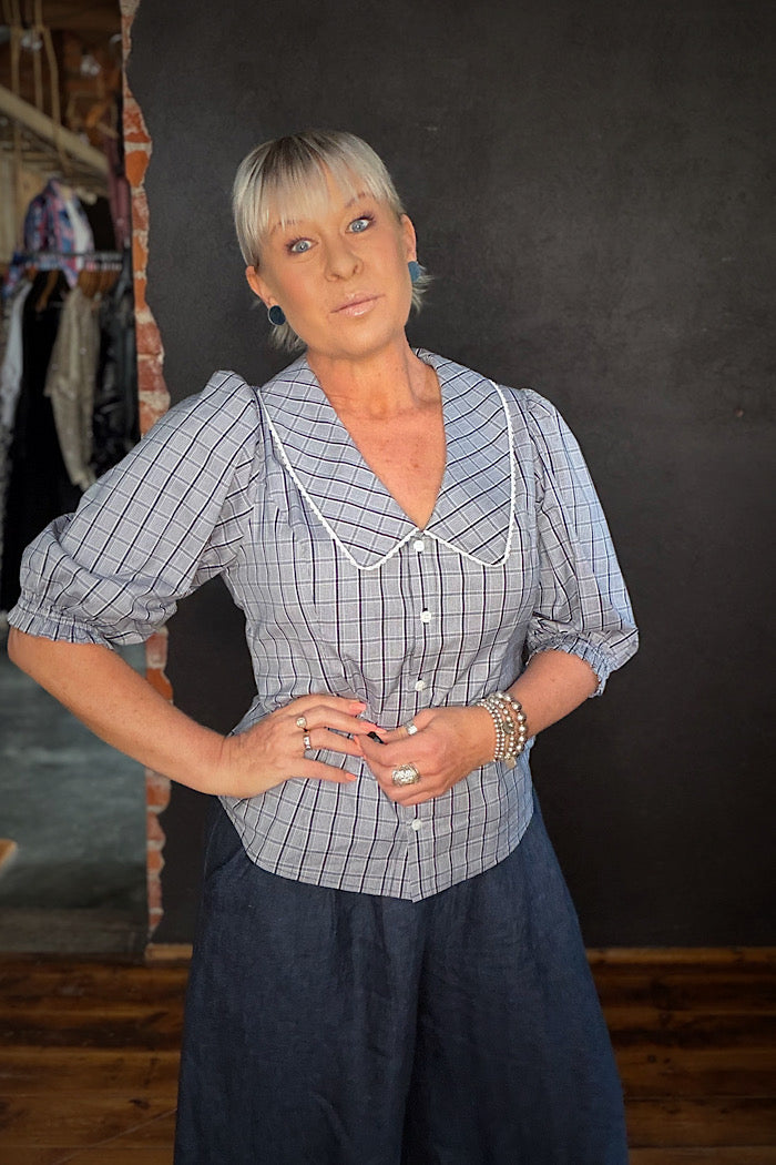 DARLING BLOUSE - TRUE NAVY CHECK