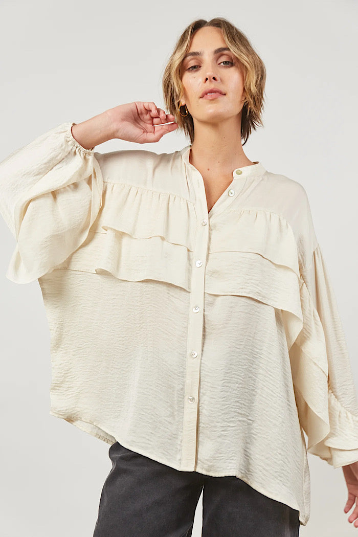 ROMANCE RUFFLE BLOUSE - CREME