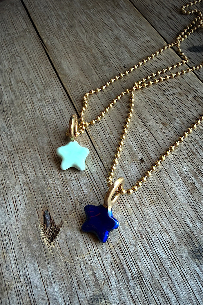 ASTRA PENDANT NECKLACE