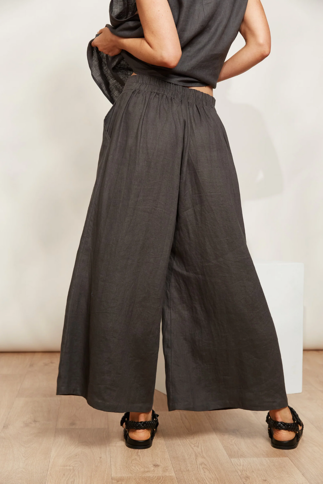 HALCYON CROP PANT - OYSTER