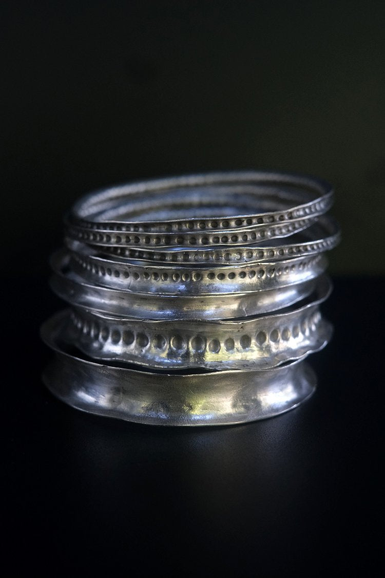 DOT MOTIF STACKING BRACELETS- SILVER