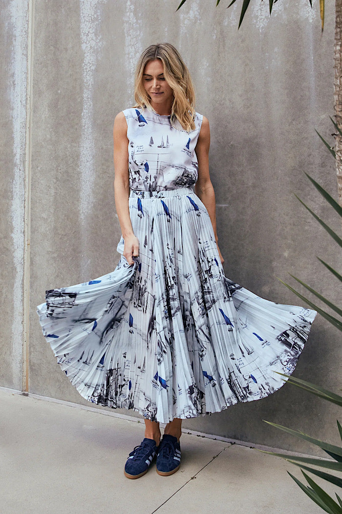 BUD TOP - SAILING PRINT