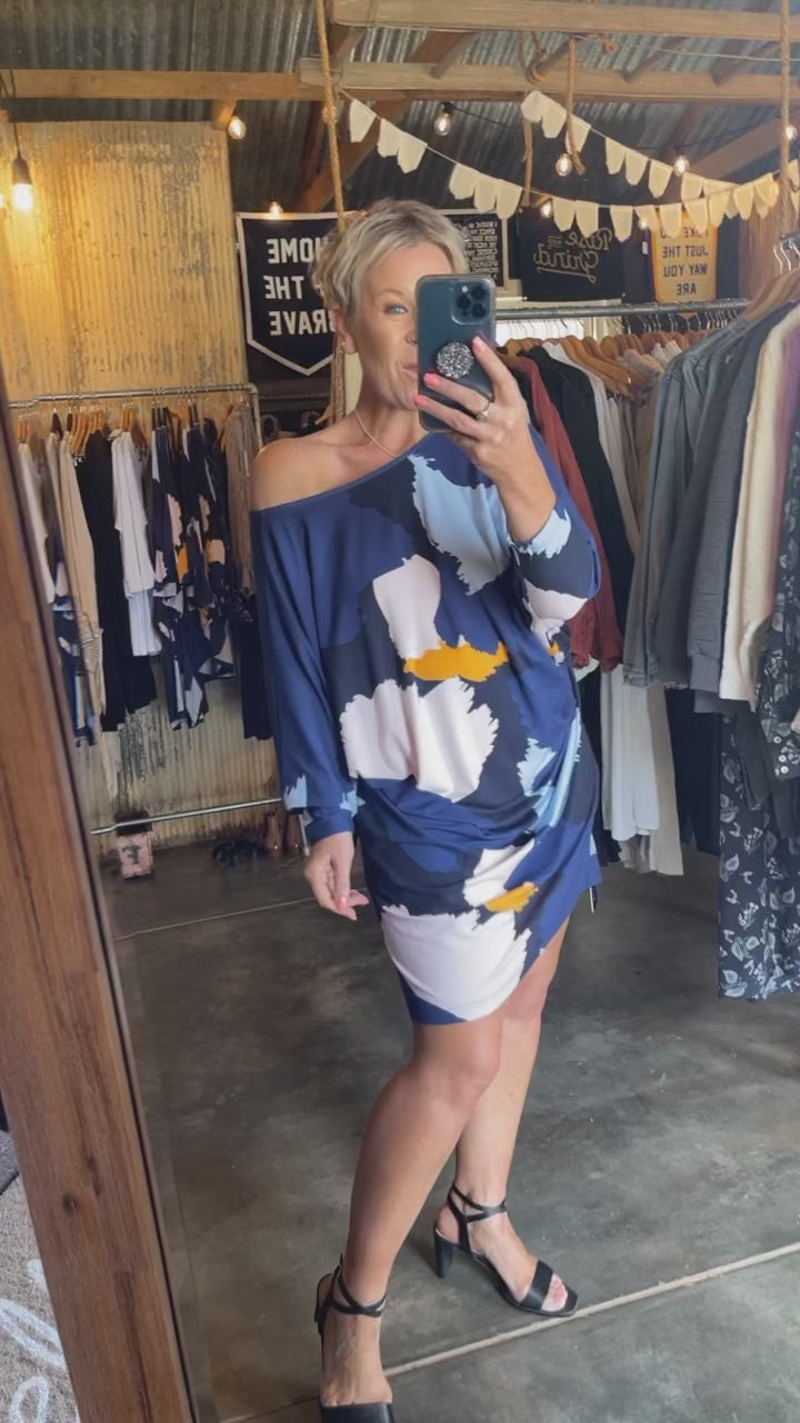 LONG SLEEVED MIRACLE DRESS - WHISPER
