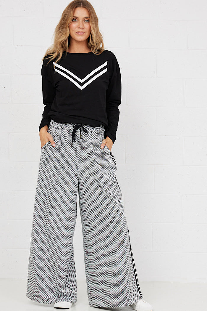 BLAIR LONG SLEEVE TOP - BLACK + WHITE - FINAL CLEARANCE