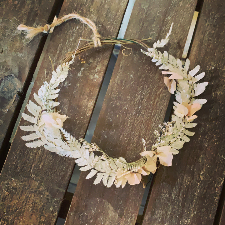 PRESERVED FLOWER WREATH DECORATIONS