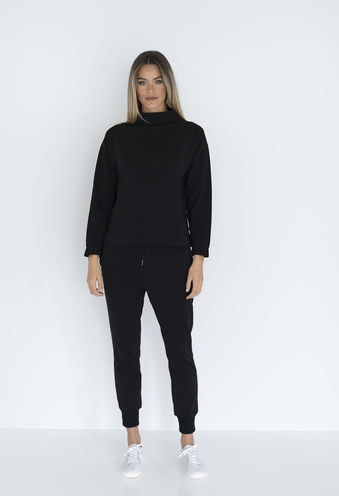 FARA SWEATER - BLACK - FINAL CLEARANCE