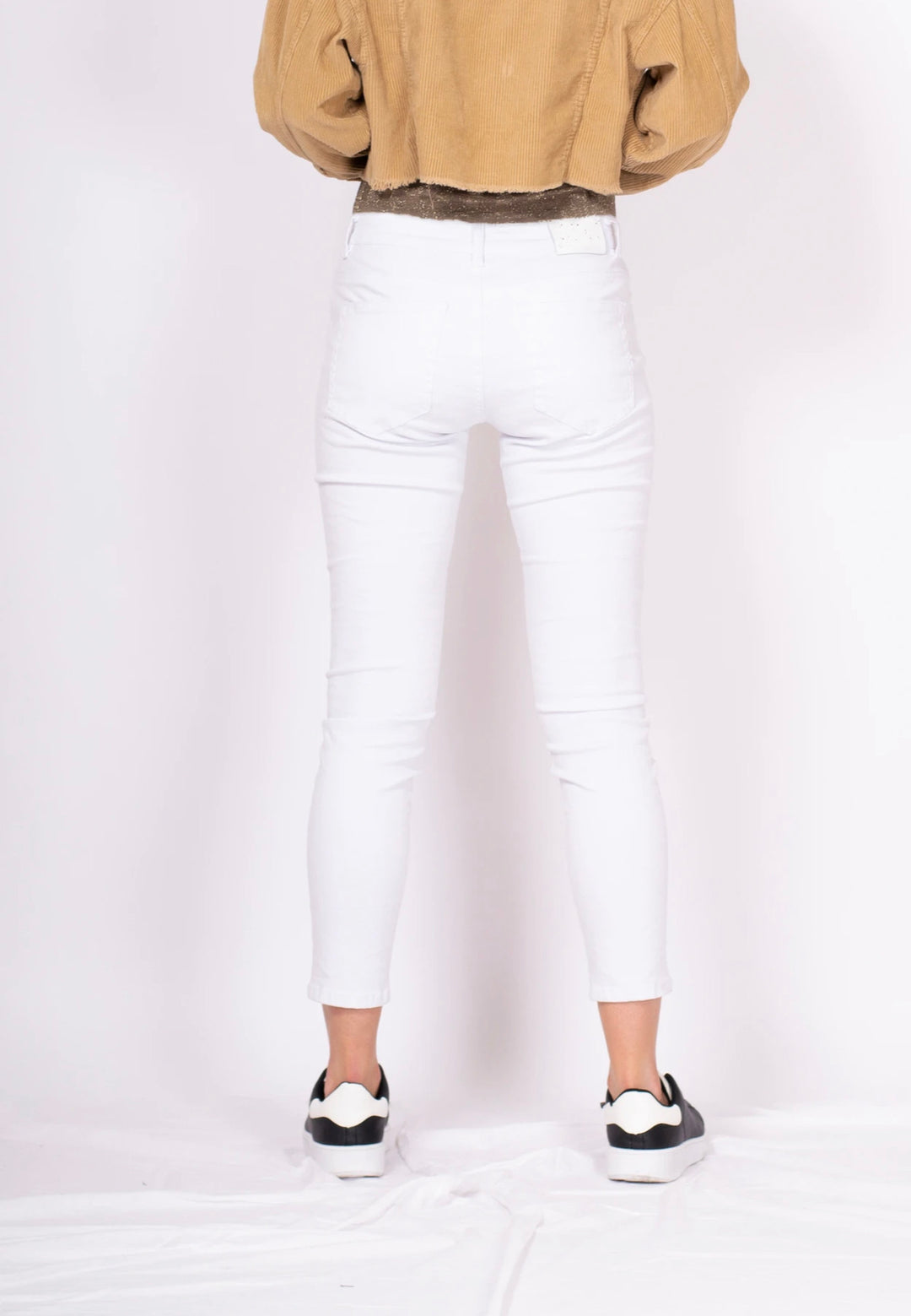 WHITE PALMDALE BOYFRIEND JEANS