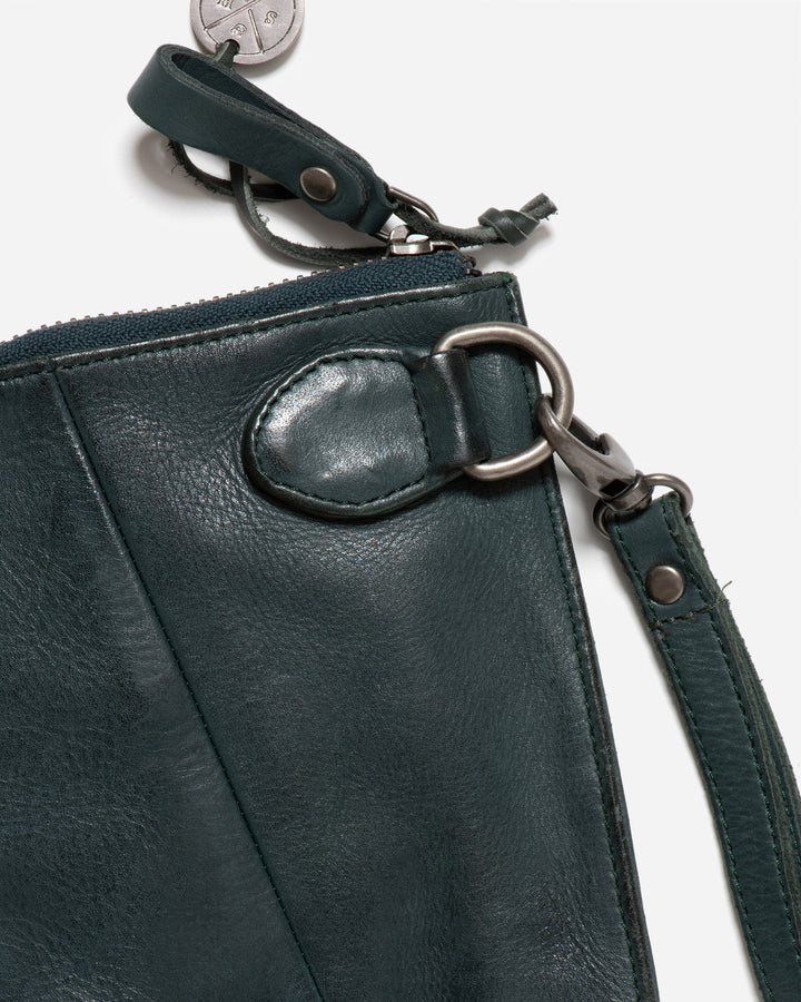 MALIBU CLUTCH - PETROL