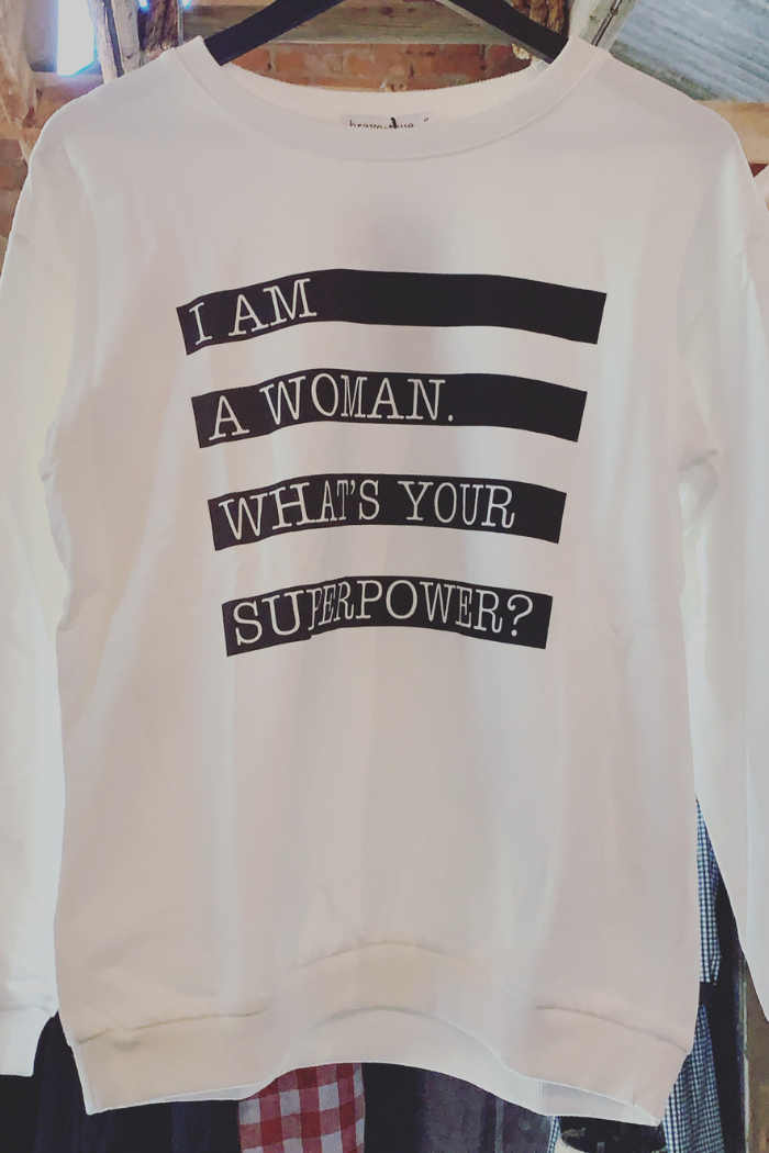 HENLEY SWEATSHIRT WHITE - I AM WOMAN - FINAL CLEARANCE