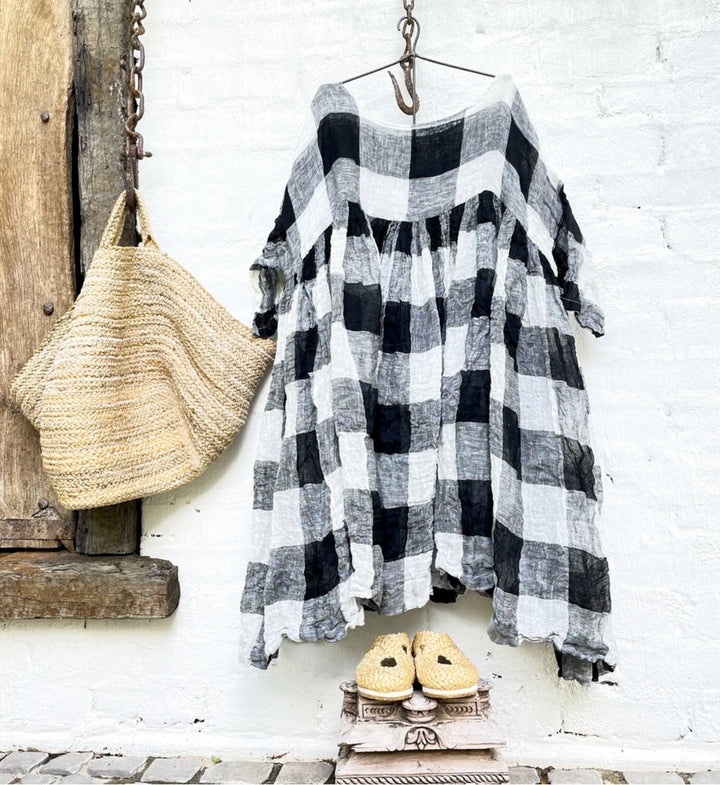 ANOUK LINEN GAUZE TUNIC - BLACK + WHITE SQUARE