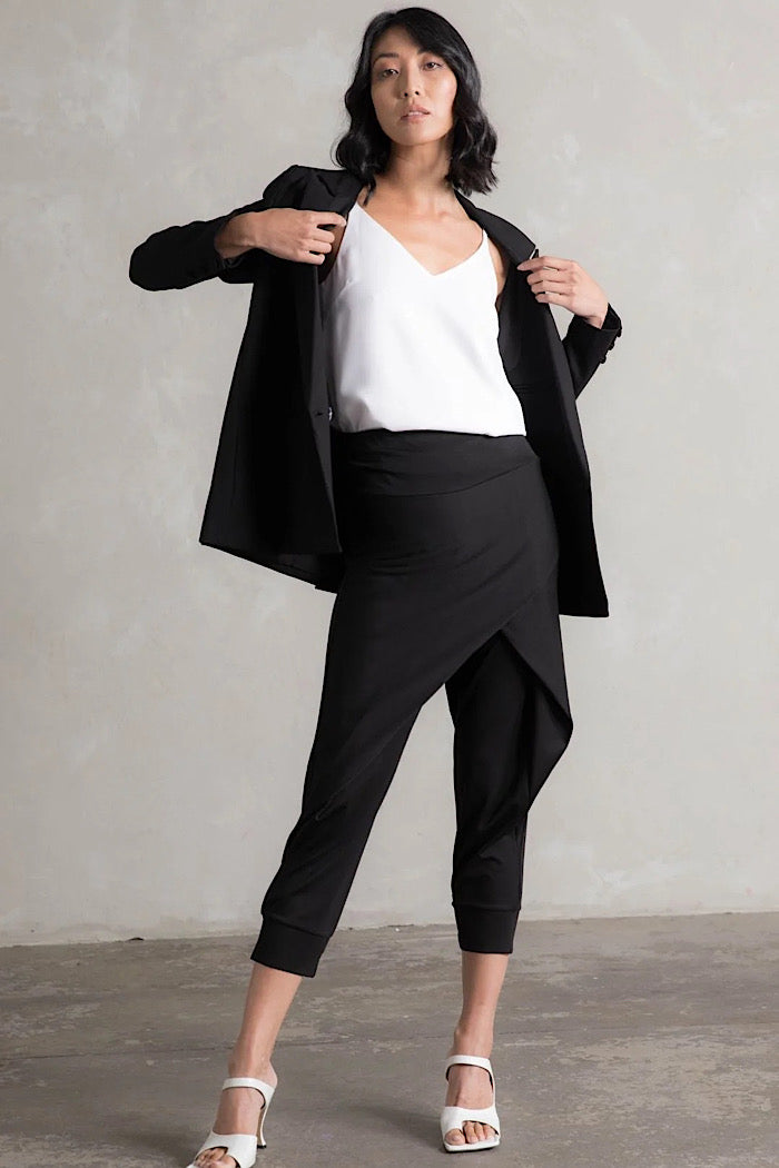 CHARLI CROSSOVER PONTI PANTS - BLACK