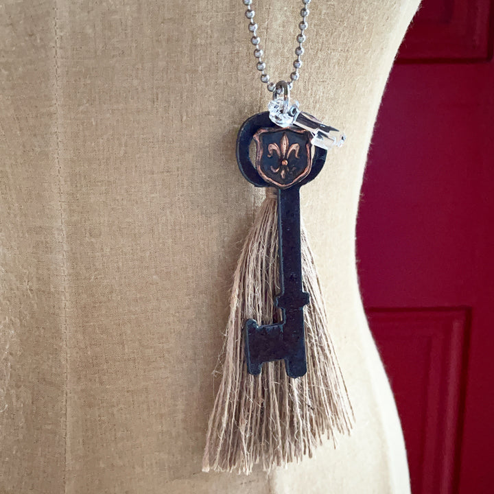 MICKELLOO TASSEL & CHARM NECKLACE - UNLOCK YOUR DREAMS