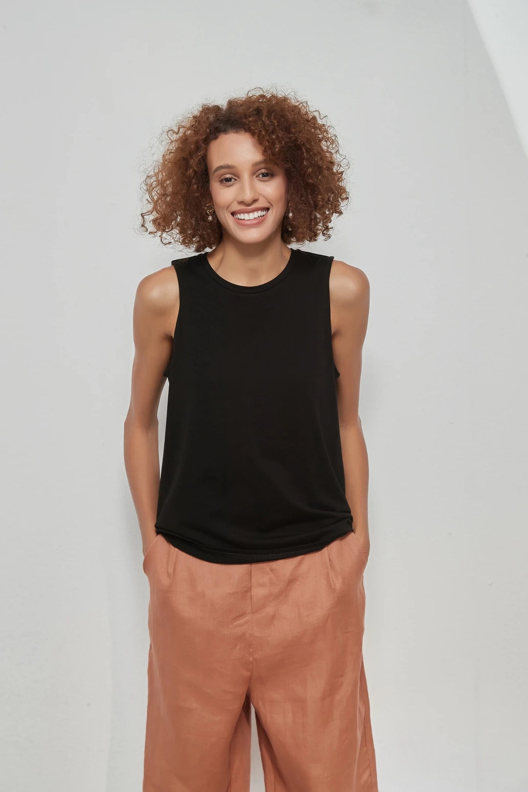 CLASSIC TANK - BLACK