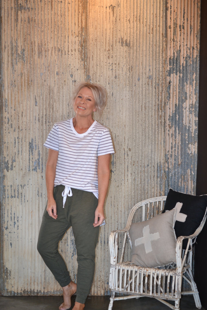 SORRENTO TEE - BLACK & WHITE STRIPE