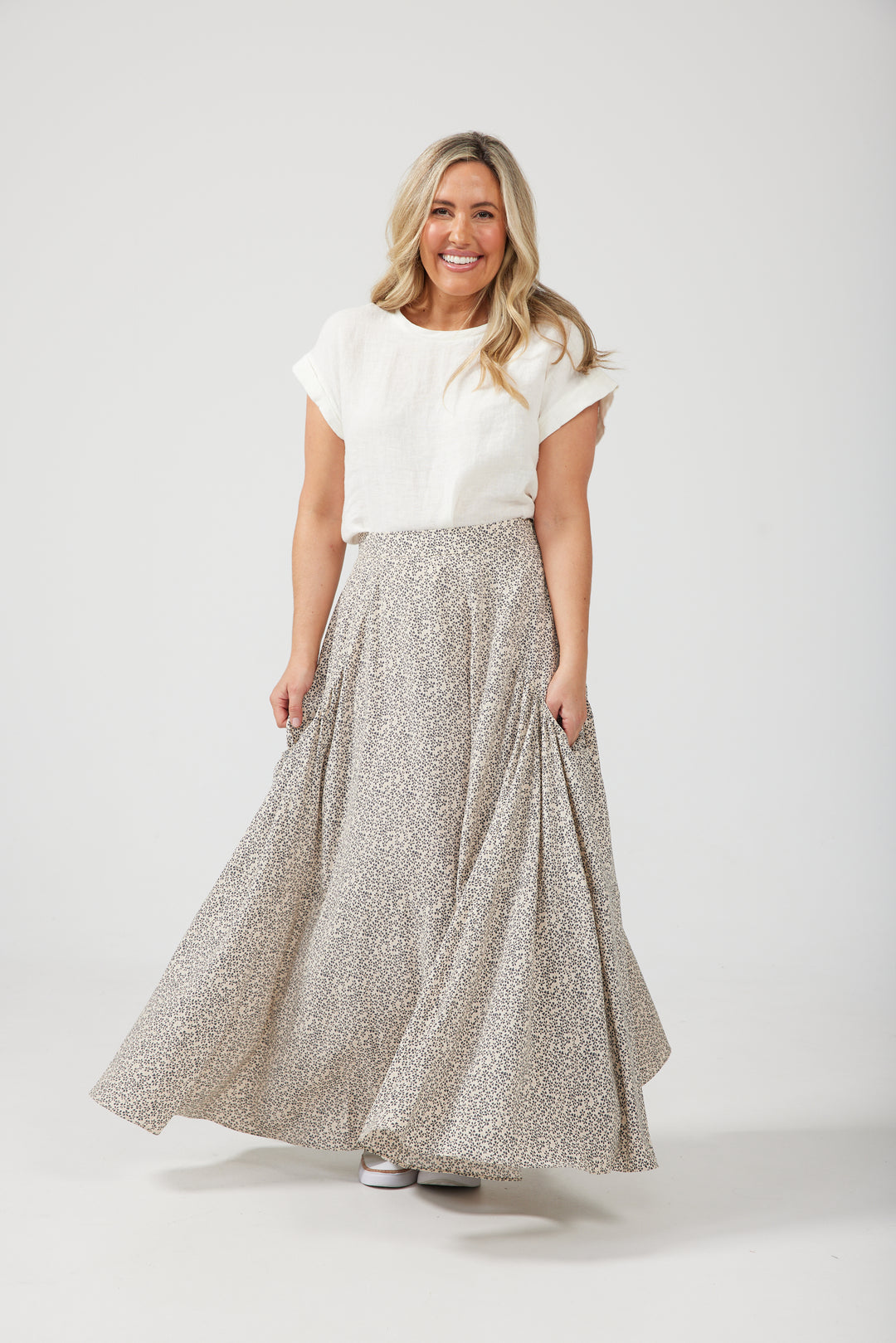 KINDRED SKIRT - STELLA